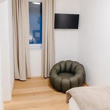 Animea & - Woerthersee Apartmán