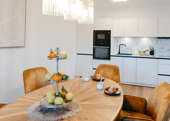 Animea & - Woerthersee Apartmán