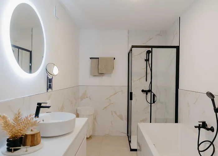 Animea & - Woerthersee Apartmán