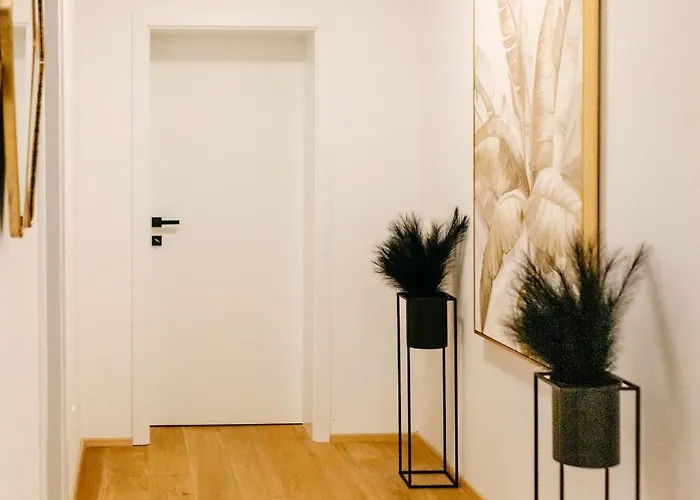 Animea & - Woerthersee Apartmán *