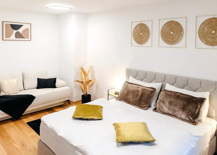 Animea & - Woerthersee Apartmán